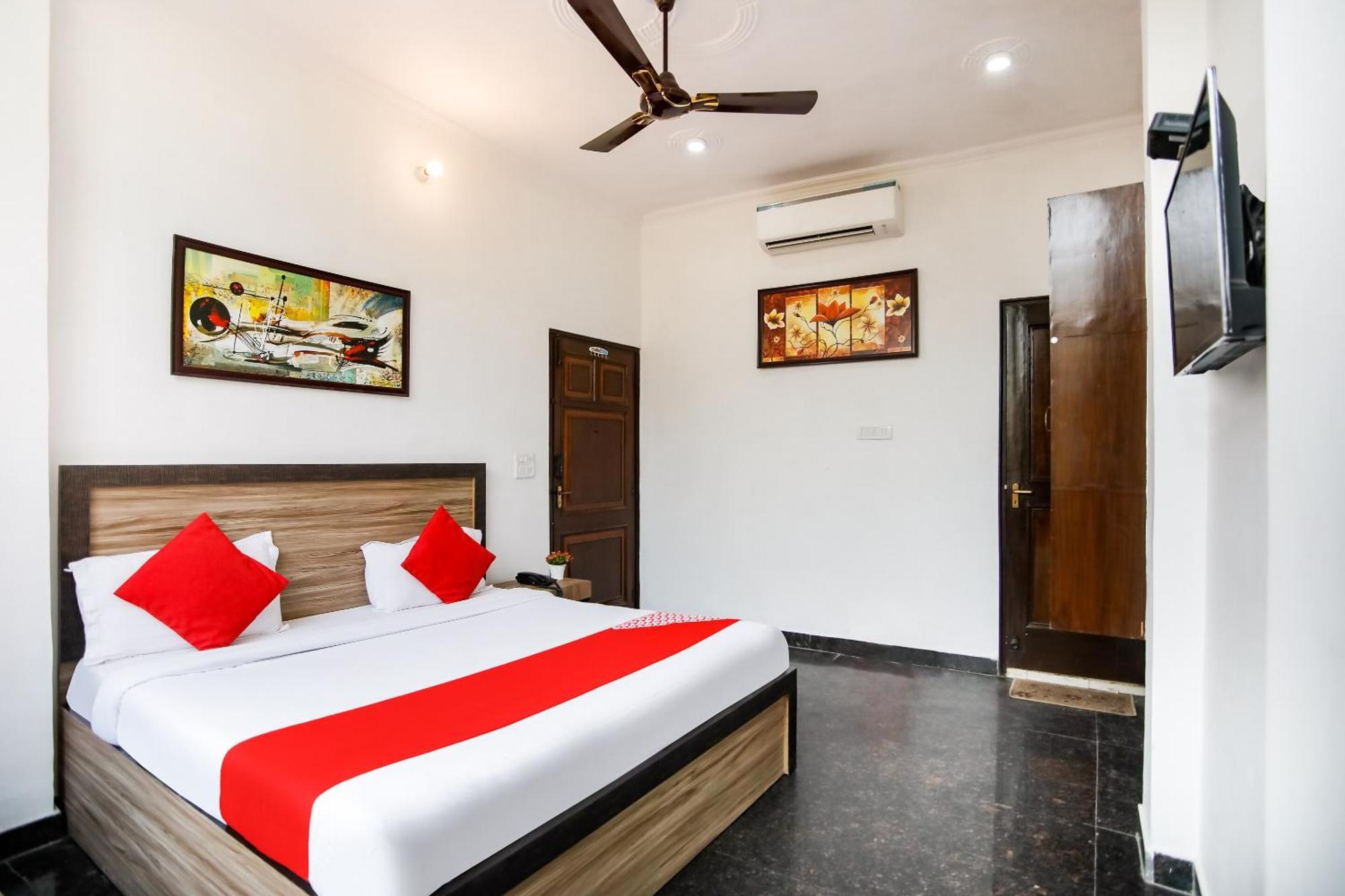 Hotel O Surya Inn New Delhi Extérieur photo