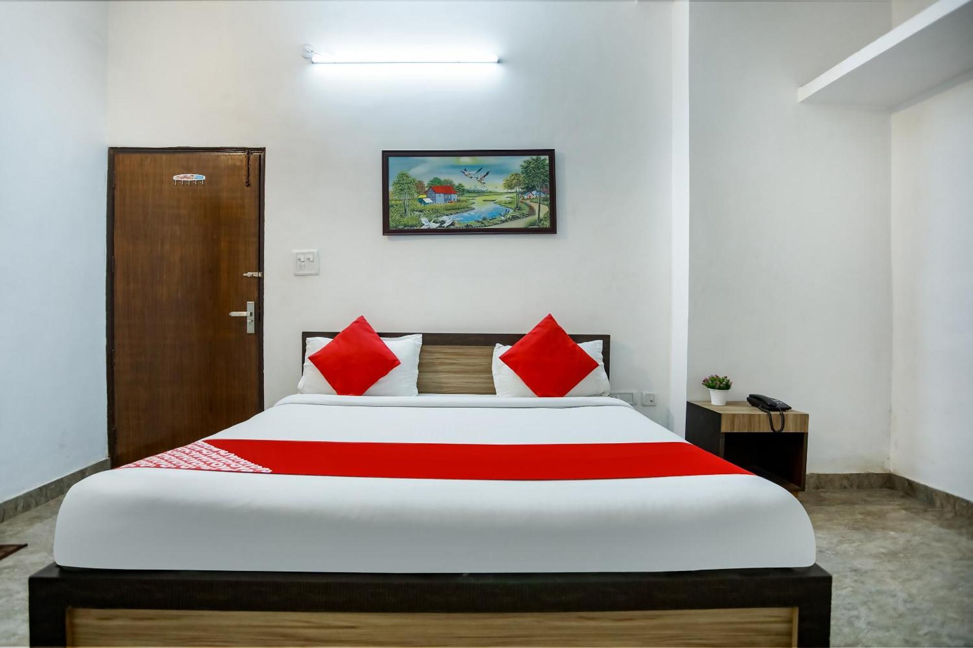 Hotel O Surya Inn New Delhi Extérieur photo