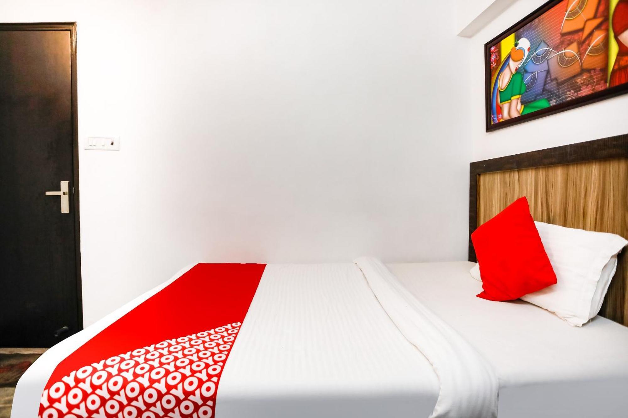 Hotel O Surya Inn New Delhi Extérieur photo