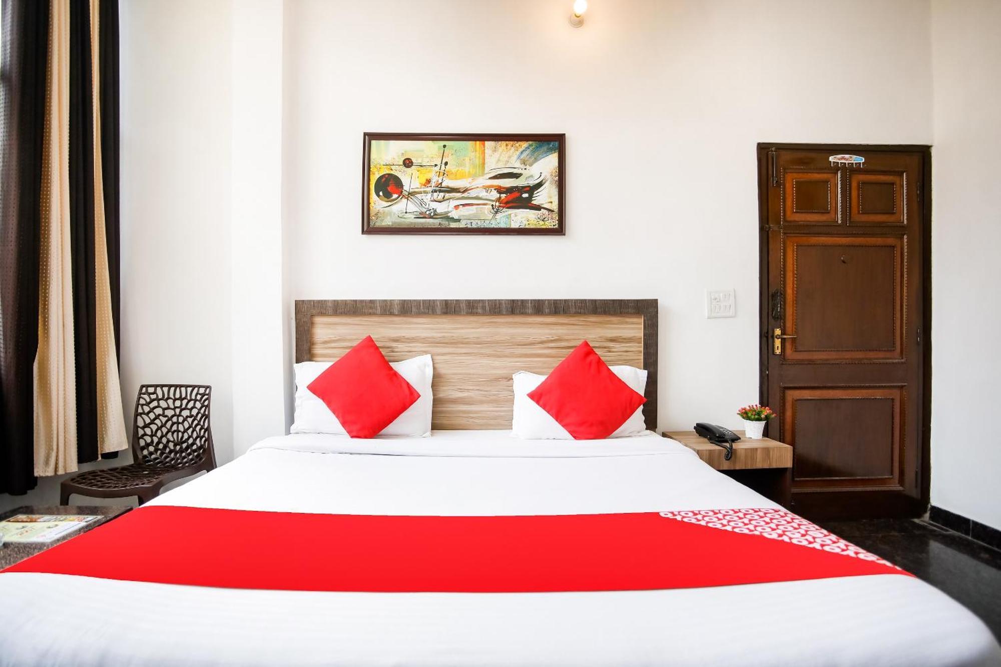 Hotel O Surya Inn New Delhi Extérieur photo